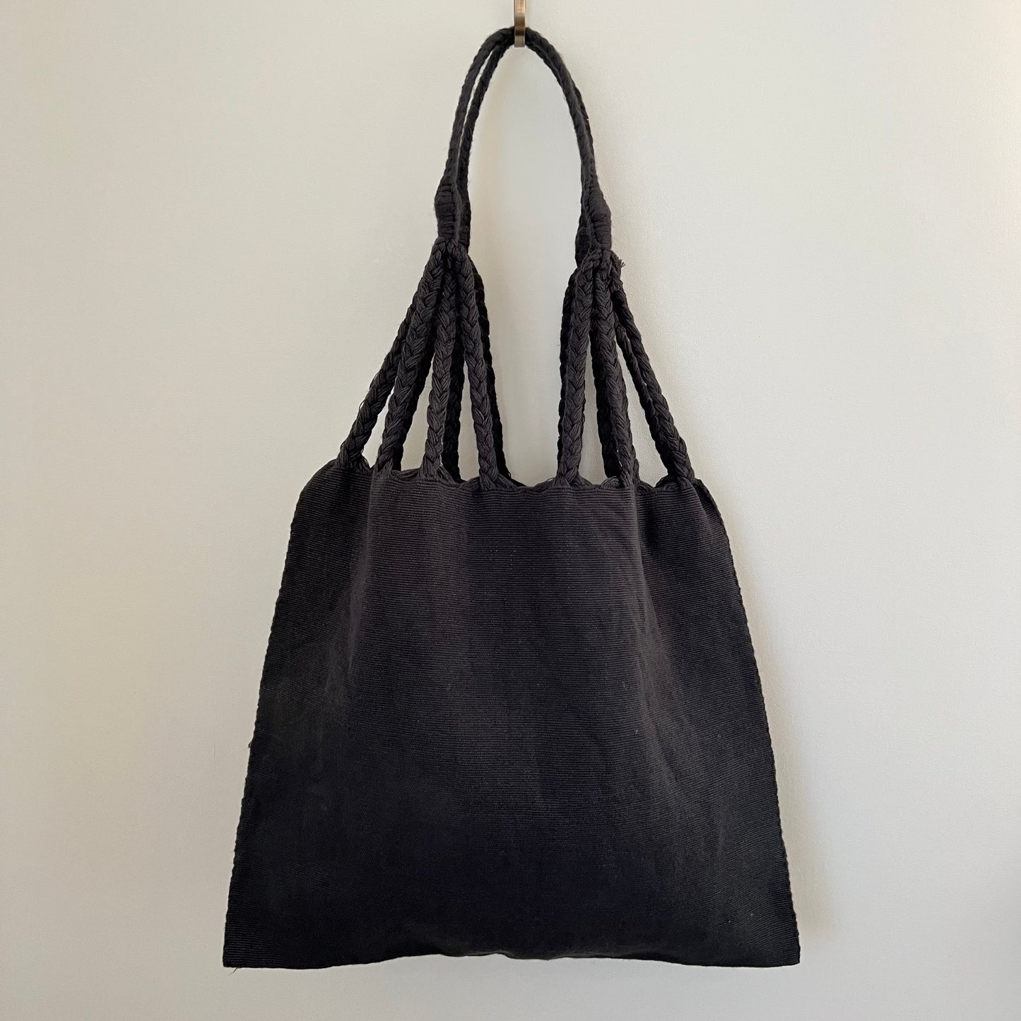 ポンポン・バッグ 014 スミクロ ハンモックバッグ