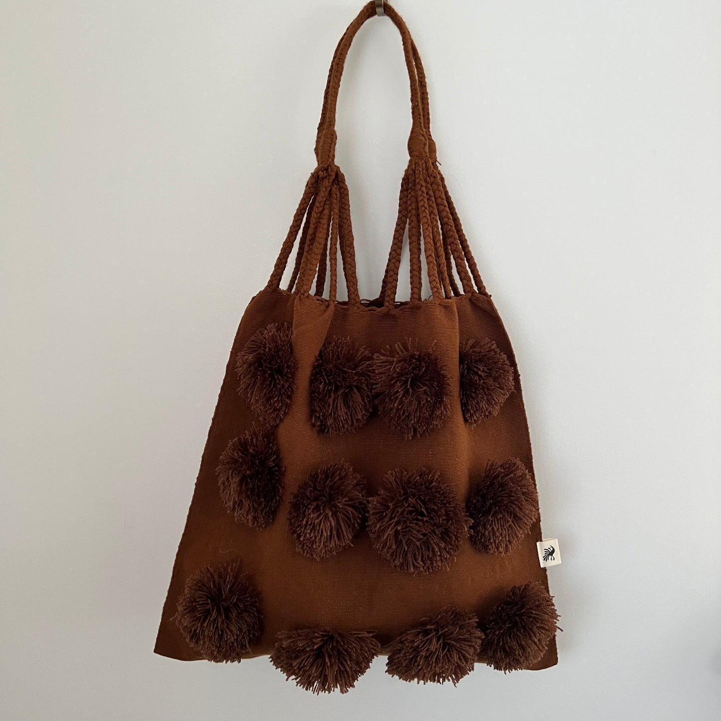 ポンポン・バッグ 019A チョコレート・ミルク  ハンモックバッグ